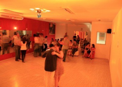 Dança de Salão, ballet, jazz, dança de rua, hip hop, dança do ventre, Zumba, flamenco, sapateado, contemporâneo, dança em perdizes 69